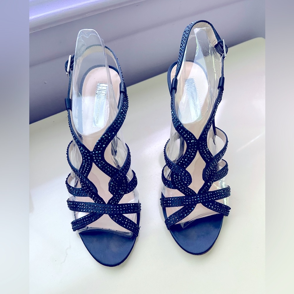 Dress shoes